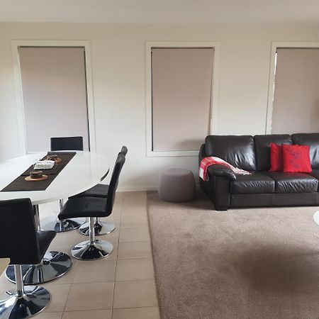 Wyndham Luxury - Free Wifi And Netflix Villa Cowes Dış mekan fotoğraf